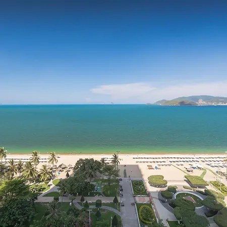 Citadines Bayfront Nha Trang Aparthotel